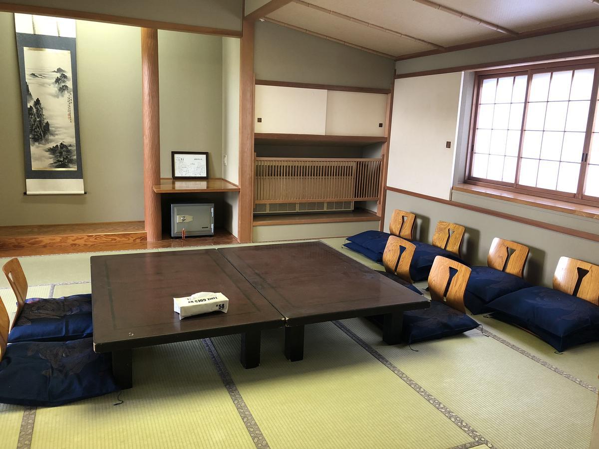 Iwamuro Slow Hostel Niigata Ngoại thất bức ảnh